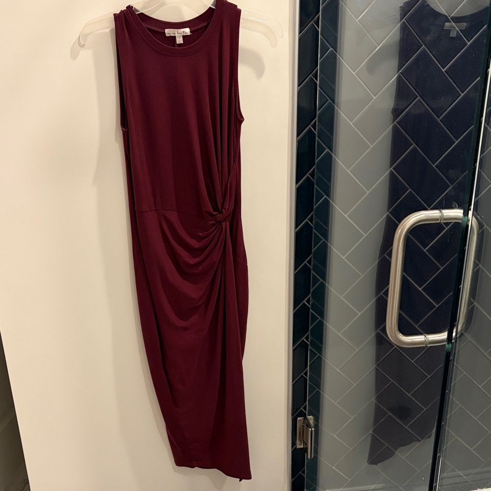 Nine Britton Burgundy Midi Dress